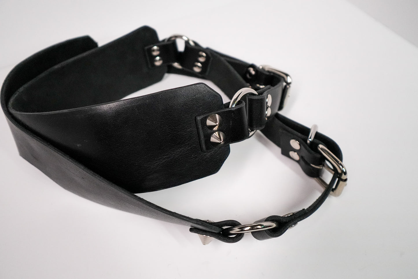 015___ "The Blindfold" (double crossover blindfold)